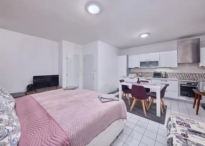 Relax Апартаменты Братислава